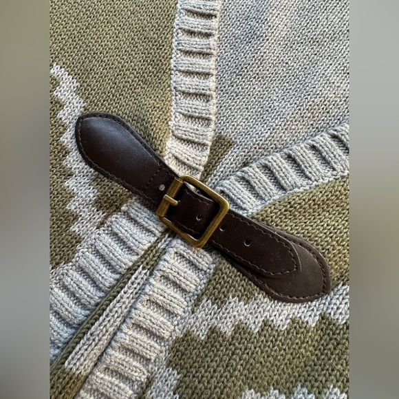 Banana Republic Heritage Poncho Sweater Knit Buckle Heavy Poncho Women's XS/S - Picture 5 of 9